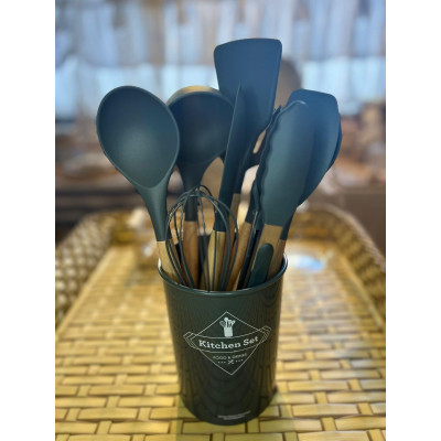 KIT UTENSILIOS DE SILICONE P/COZ C CABO MADEIRA CINZA KIT UTENSILIOS DE SILICONE P/COZ C CABO MADEIRA CINZA