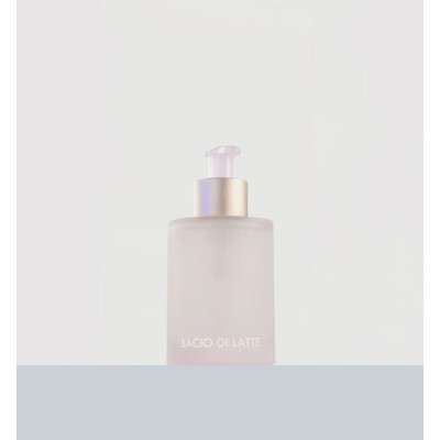 SABONETE LIQUIDO BACIO DI LATTE - 130ML SABONETE LIQUIDO BACIO DI LATTE - 130ML