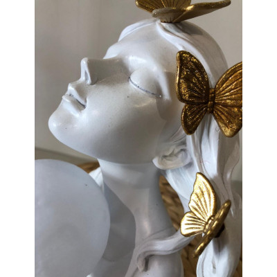 ESCULTURA DECOR POLIRESINA C/ LUA MENINA (BRANCO DOURADO) 25,3X13X15,5cm (FLORARTE) Vol. 3 a 4 ESCULTURA DECOR POLIRESINA C/ LUA MENINA (BRANCO DOURADO) 25,3X13X15,5cm (FLORARTE) Vol. 3 a 4