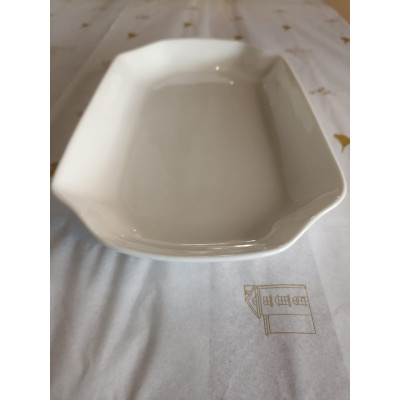 TRAVESSA DE PORCELANA NEW BONE FILIPINAS BRANCO 27,5x16,5x3,5cm