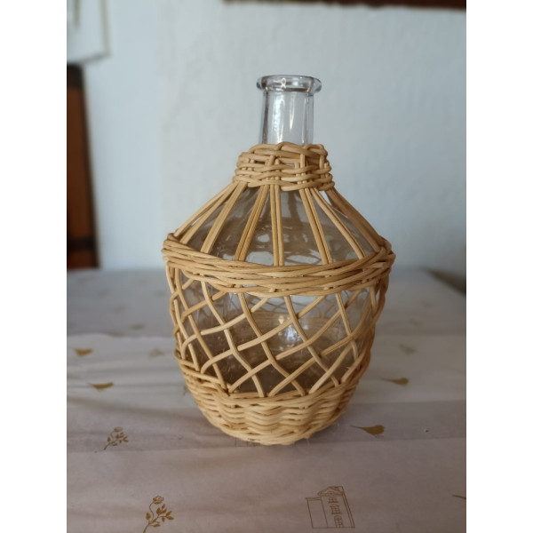 VASO EM VIDRO COM FIBRA NATURAL