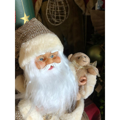 NOEL RUSTICO SENTADO SEGURANDO URSO BEG 40cm (NOEIS) C/1 UN