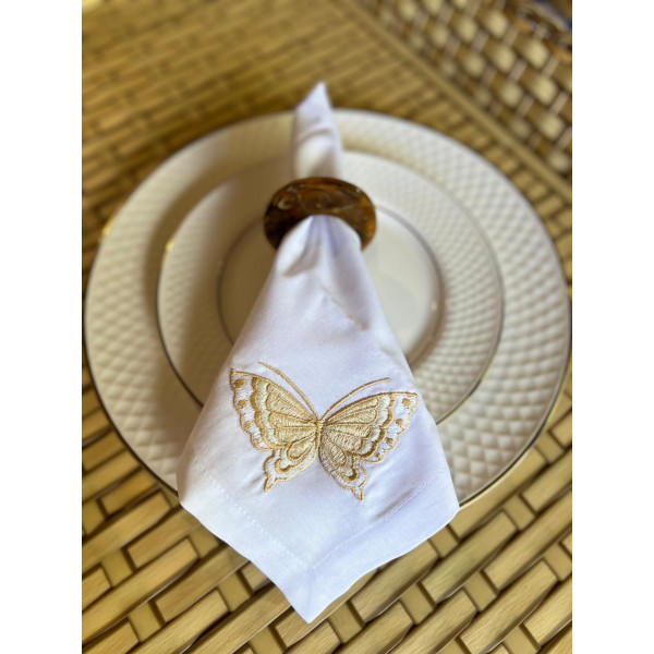 GBB 201(GB BORDADO BORBOLETA CAROL MARFIM TECIDO BRANCO)