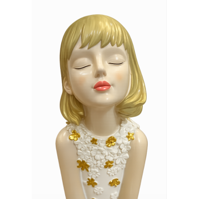 Escultura Decorativa em Poliresina Menina com Borboletas e Flores