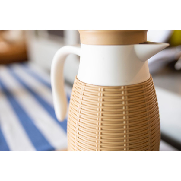 GARRAFA TÉRMICA COM RATTAN