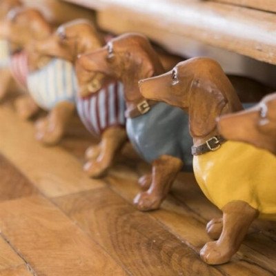 Escultura Cachorro Salchicha Polirresina