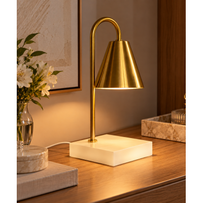 Luminária de Mesa em Metal Base Quadrada Dourada Bivolt 31,5cm